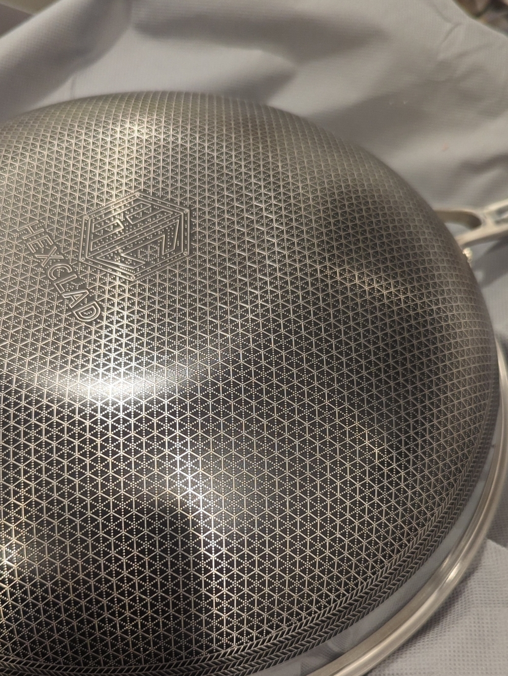Hexclad 12" Wok With Lid - Picture 6 of 7